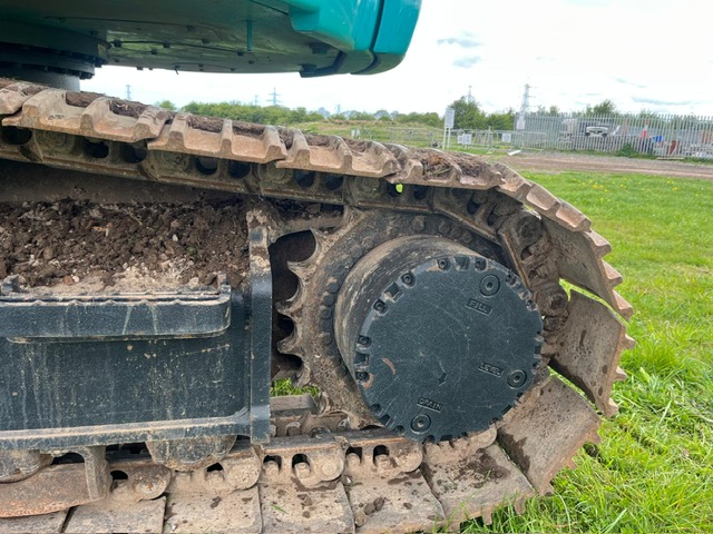 KOBELCO ED160 BLADE RUNNER