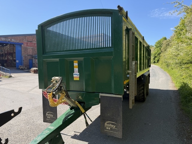 BAILEY TB18 -SILAGE