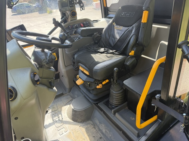 JCB TM320S