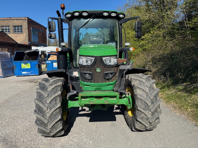 JOHN DEERE 6130R