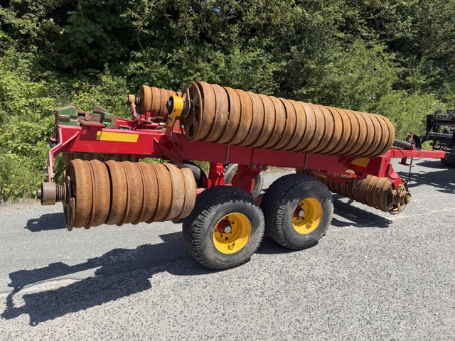 VADERSTAD 8.2M ROLLERS