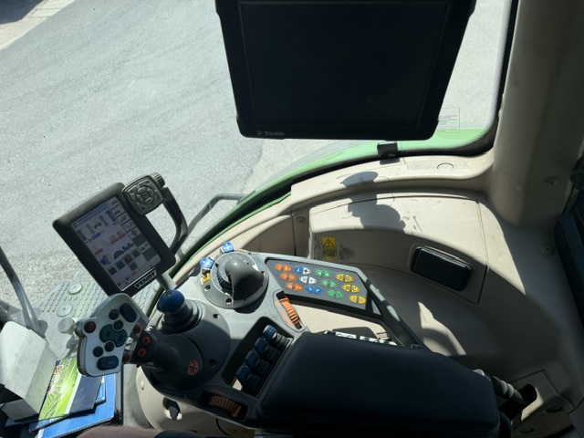 FENDT 828