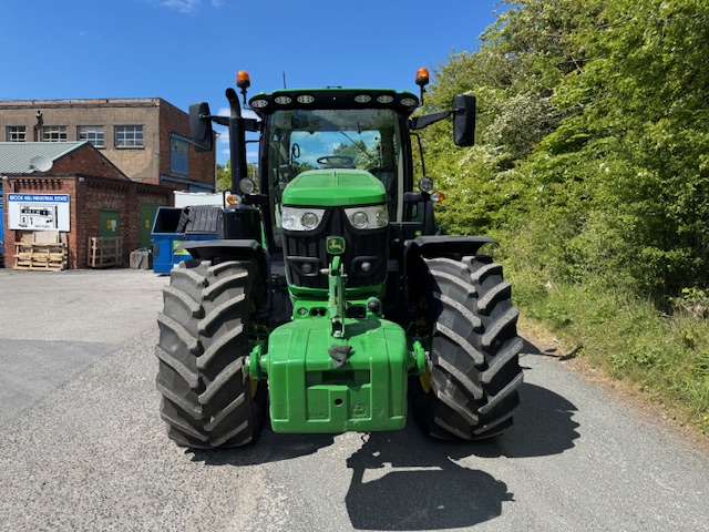 JOHN DEERE 6R185