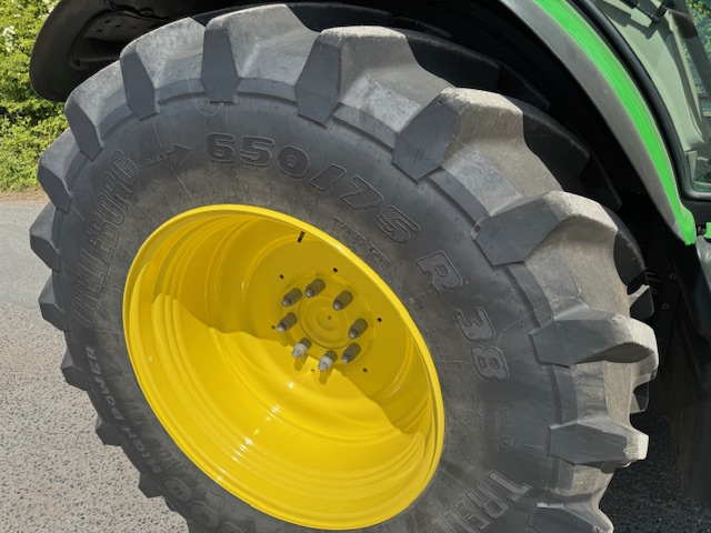 JOHN DEERE 6R185