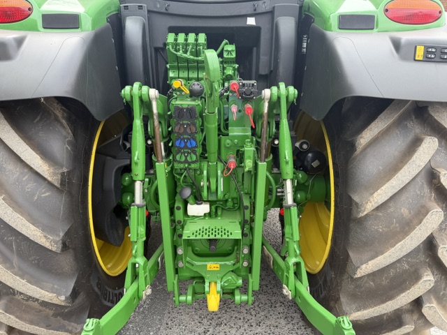 JOHN DEERE 6R155