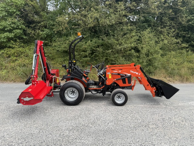 TAFE 6028M LOADER