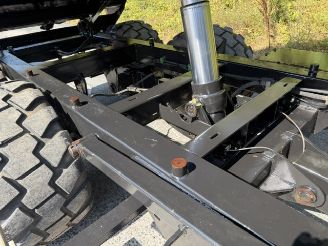 CHIEFTAIN DUMP TRAILER