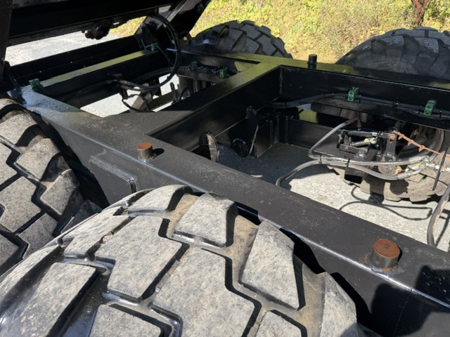 CHIEFTAIN DUMP TRAILER