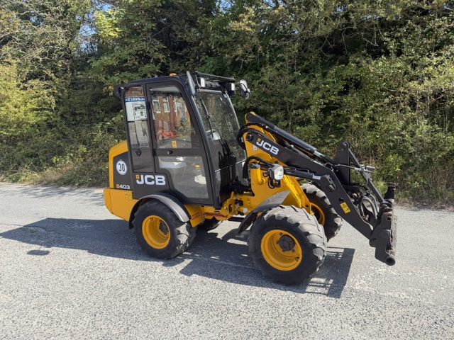 JCB403