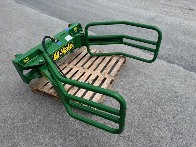 MC HALE R5 BALE HANDLER