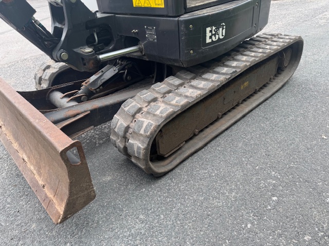 BOBCAT E50