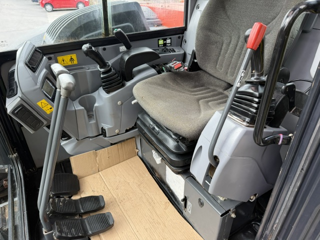 KUBOTA KX080 -4A