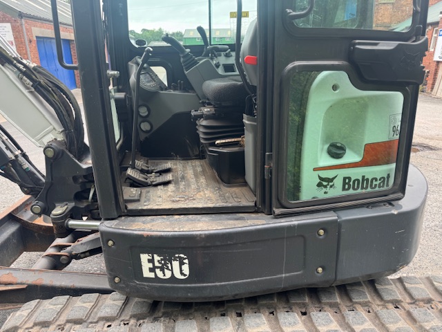 BOBCAT E50