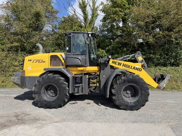 NEW HOLLAND W170D