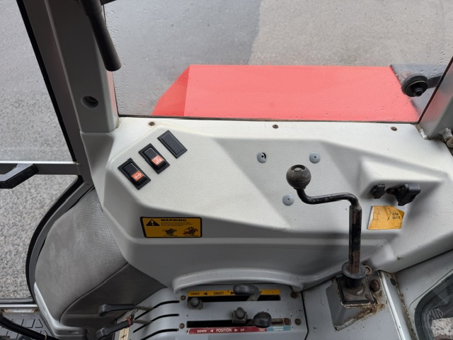 MASSEY FERGUSON 390