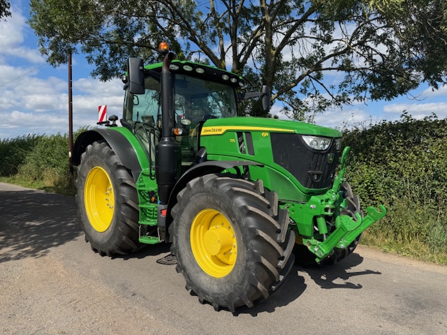 JOHN DEERE 6R 175