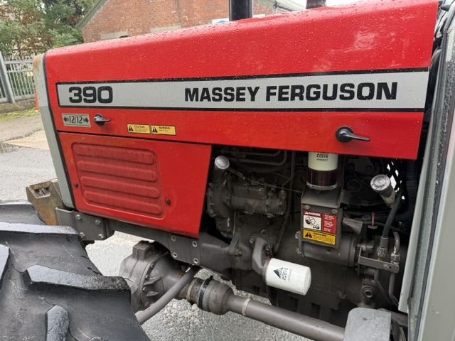 MASSEY FERGUSON 390