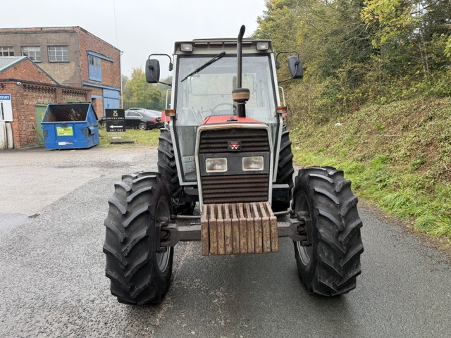 MASSEY FERGUSON 390