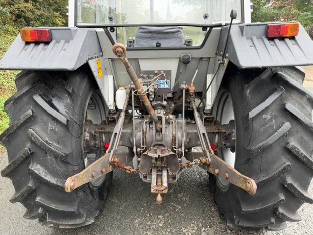 MASSEY FERGUSON 390