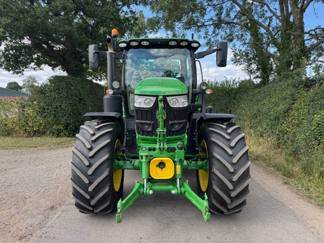JOHN DEERE 6R 185