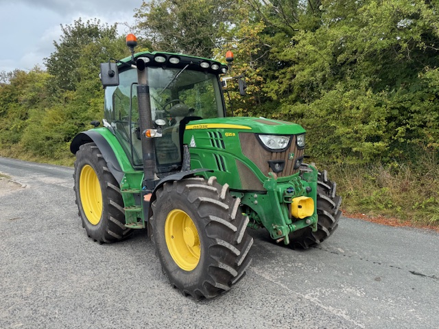 JOHN DEERE 6125R