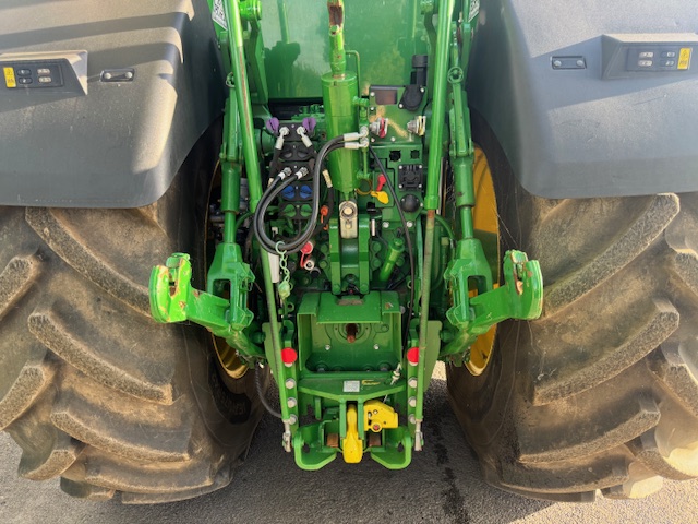JOHN DEERE 7R330