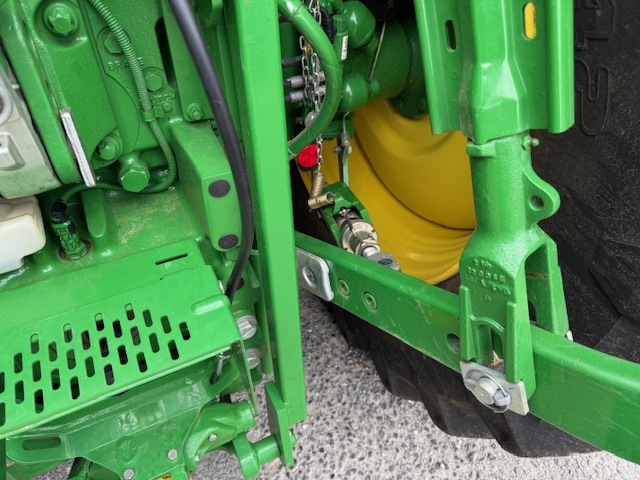 JOHN DEERE 6R155