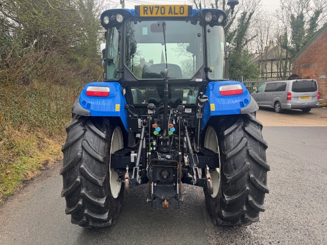 NEW HOLLAND T5.105