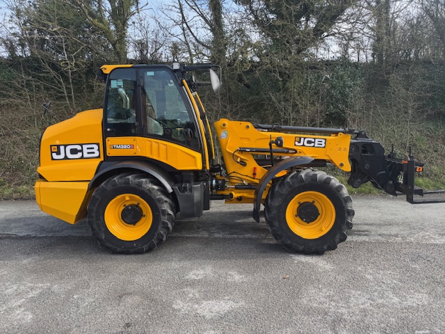 JCB320S