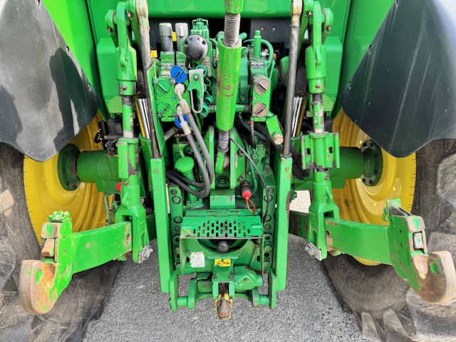 JOHN DEERE 6330