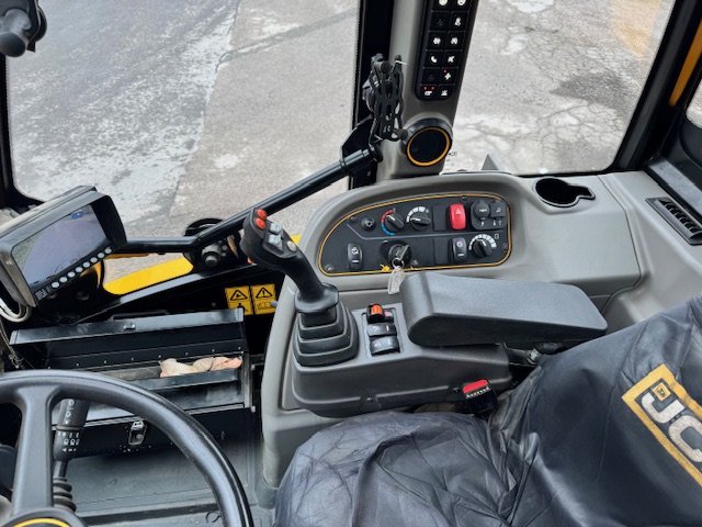 JCB TM320S
