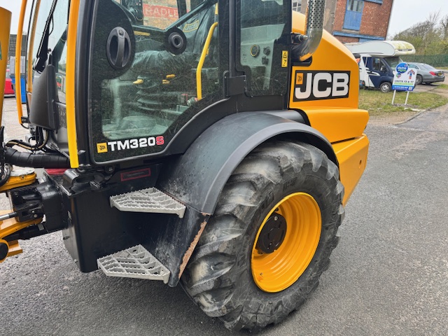 JCB TM320S