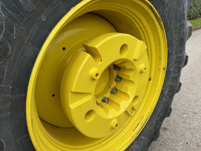 JOHN DEERE 6250R