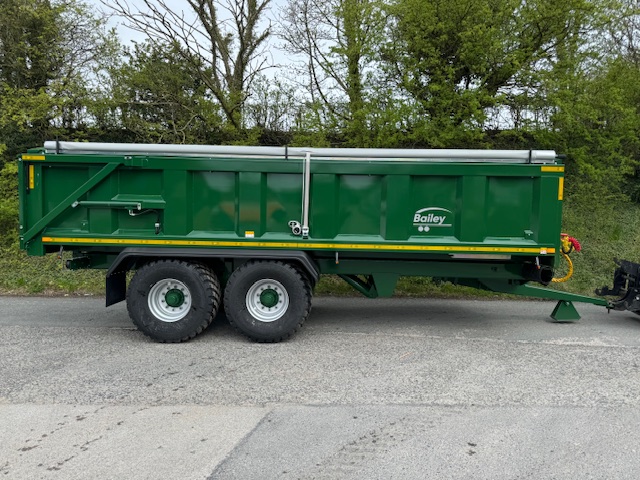 BAILEY ROOT 15 EX HIRE