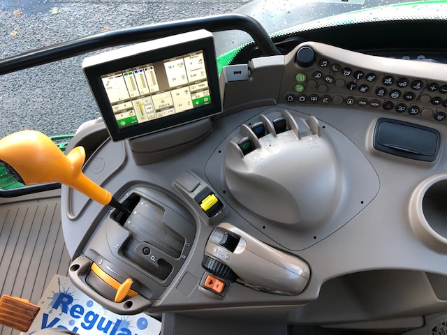 JOHN DEERE 6155R